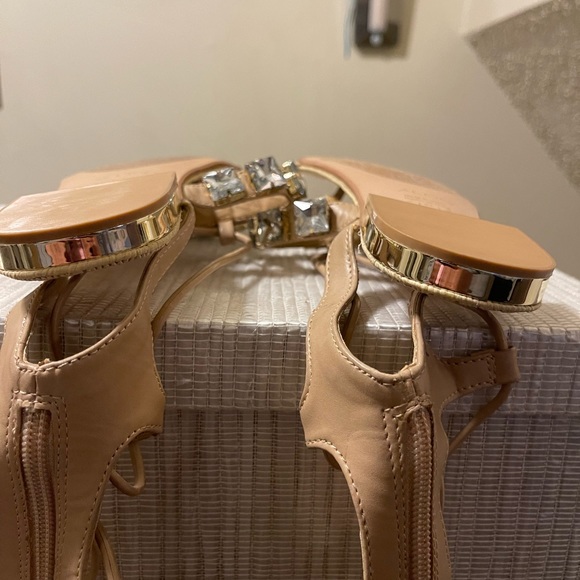 ALDO gladiator sandals - Picture 8 of 9